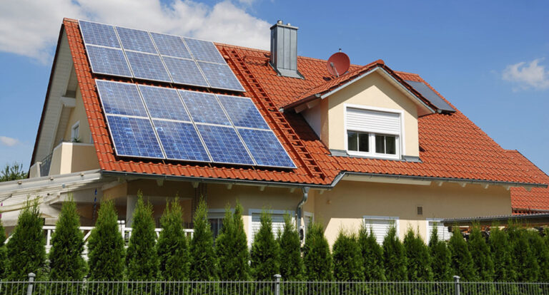 Solarenergie Lösungen für Unternehmen: Effizient und umweltfreundlich – FAQs