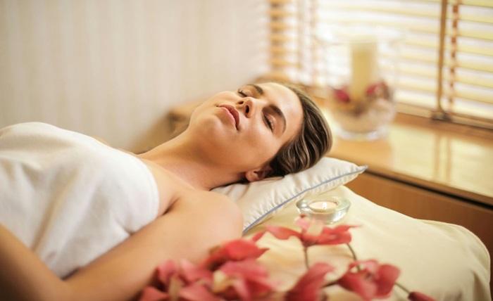 Top Benefits of Business Trip Massage: Relaxation on the Go