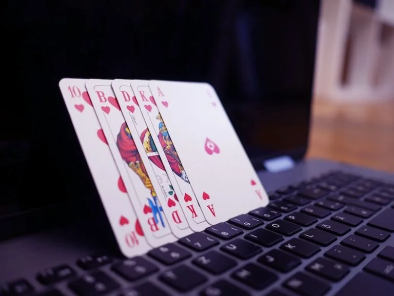 Why PKV QQ Games are Gaining Popularity Among Film Buffs