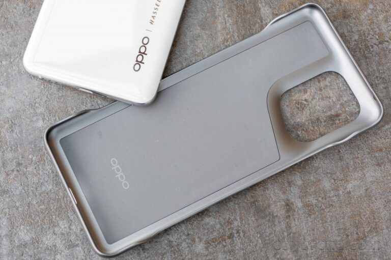 Entdecken Sie stylische Oppo Hüllen für jeden Anlass