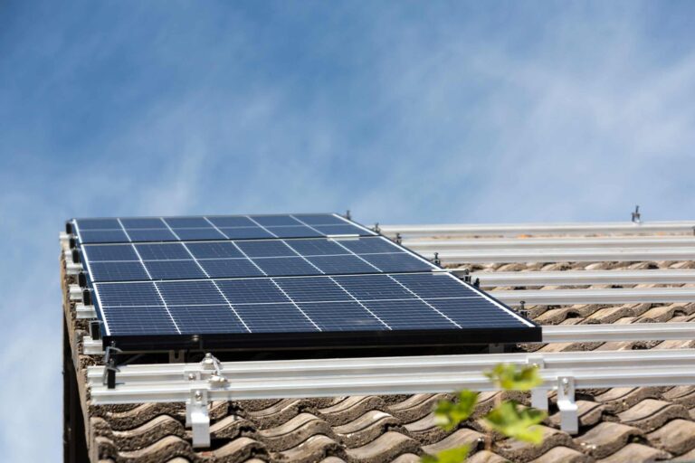 Photovoltaik-Förderung 2025: Diese Zuschüsse und Vergünstigungen gibt es