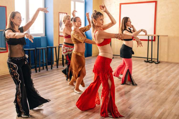 Oryantal-Tänzerin mieten – Kultur trifft Entertainment
