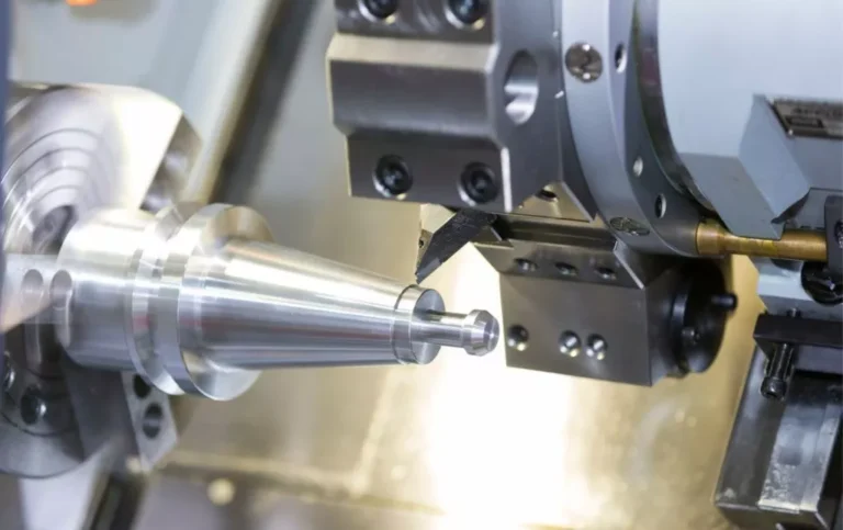 Wie CNC Drehen komplexe Bauteile effizient möglich macht
